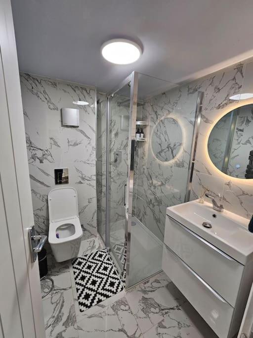 Comfortable Two Bedroom Flat Hove Exterior foto
